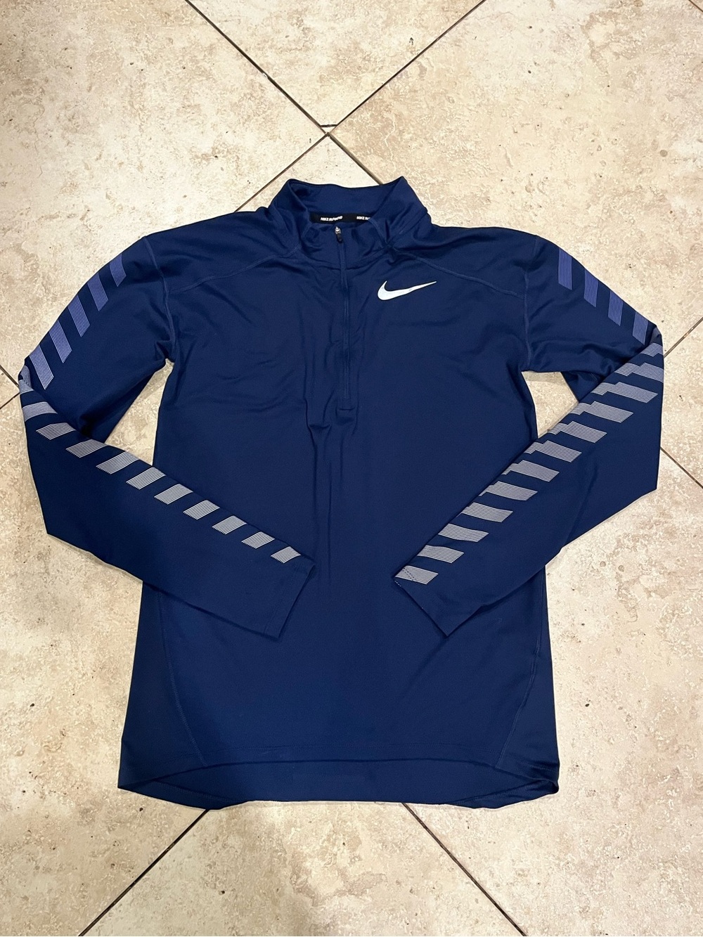 Nike Navy Blue Long Sleeve Running Shirt Size Small
